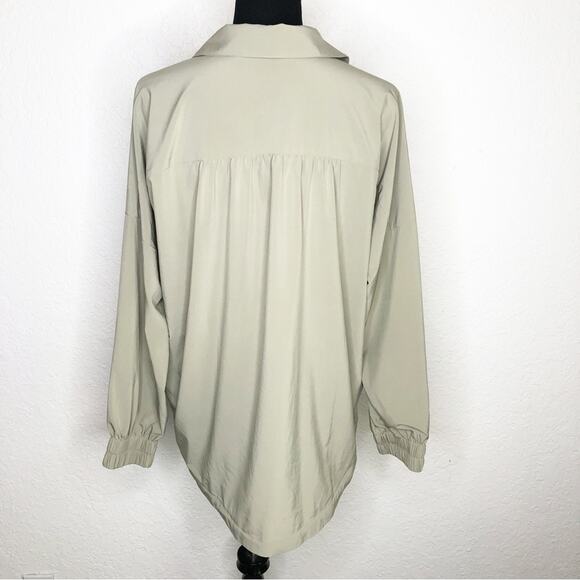 Soft Surroundings sage green khaki drawstring hem button down top size Medium - Picture 15 of 15